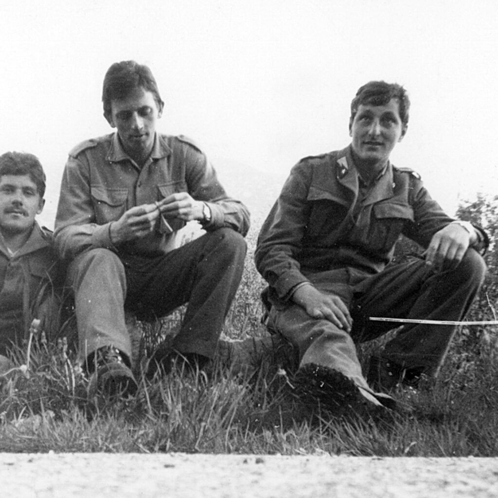 Army_buddies_Family_Agazzi_archive